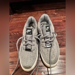 Grey Nike Air Maxes size 8